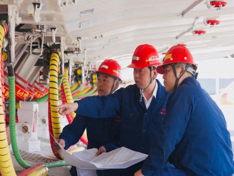 181747528669847989.jpg 3.jpg